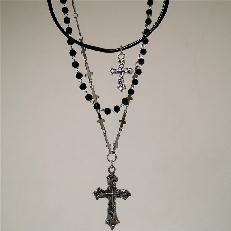 Gothische Punk-Y2K-Halskette mit Metallkreuz-Anhänger für Damen und Herren, Vintage mehrlagige Perlenkette, 90er-EMO-Charmschmuck, Geschenk